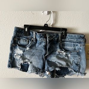 A&E low rise shorts